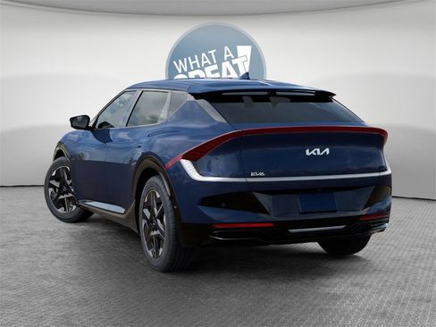 New 2025 Kia EV6 Wind image 4