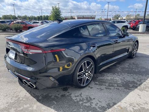 Used 2023 Kia Stinger GT2 RWD image 5