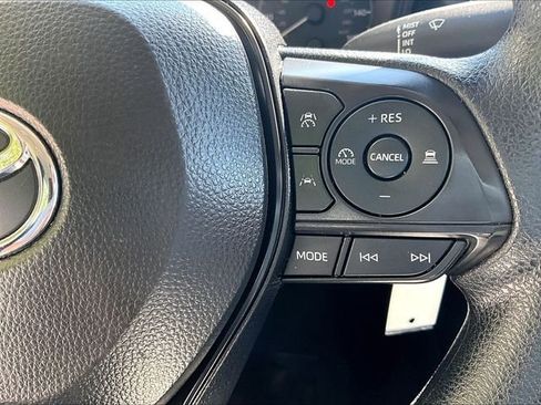 Used 2024 Toyota Corolla LE FWD image 24