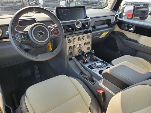 New 2025 INEOS Grenadier Fieldmaster Edition image 9