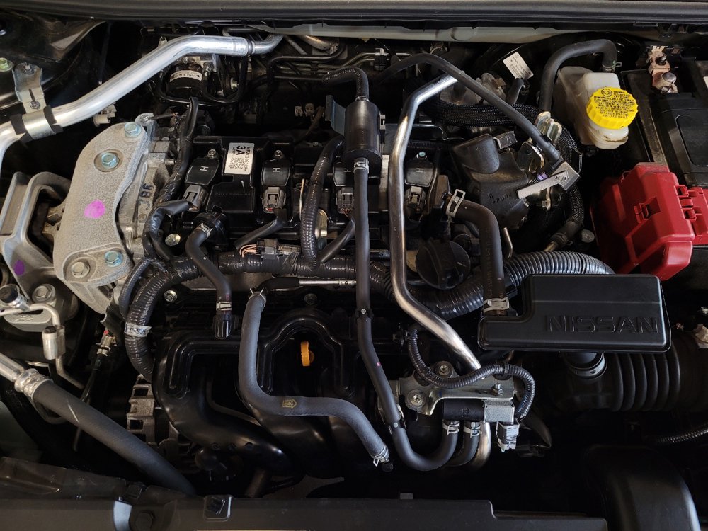 Used 2025 Nissan Sentra SV FWD image 30