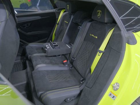 Used 2023 Lamborghini Urus Performante image 31