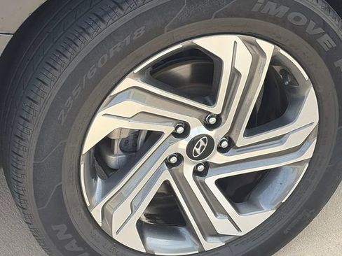 Used 2023 Hyundai Santa Fe SEL w/ Premium Package image 8