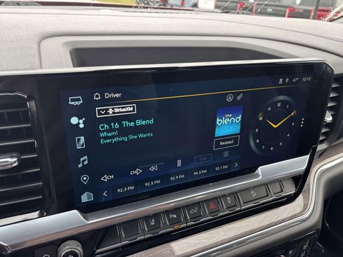 Used 2024 Chevrolet Silverado 2500 LTZ w/ LTZ Premium Package image 22