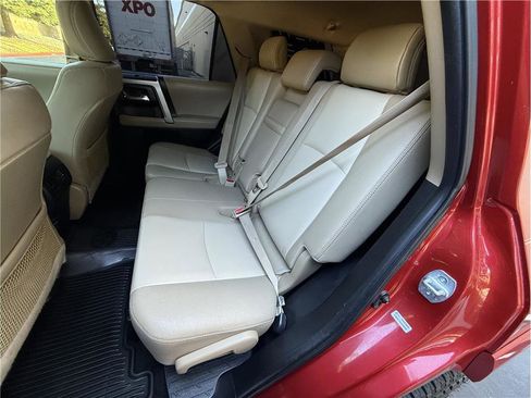 Used 2019 Toyota 4Runner SR5 Premium AWD/4WD image 28