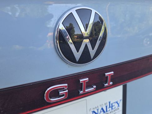 Used 2026 Volkswagen Jetta GLI Autobahn FWD image 32
