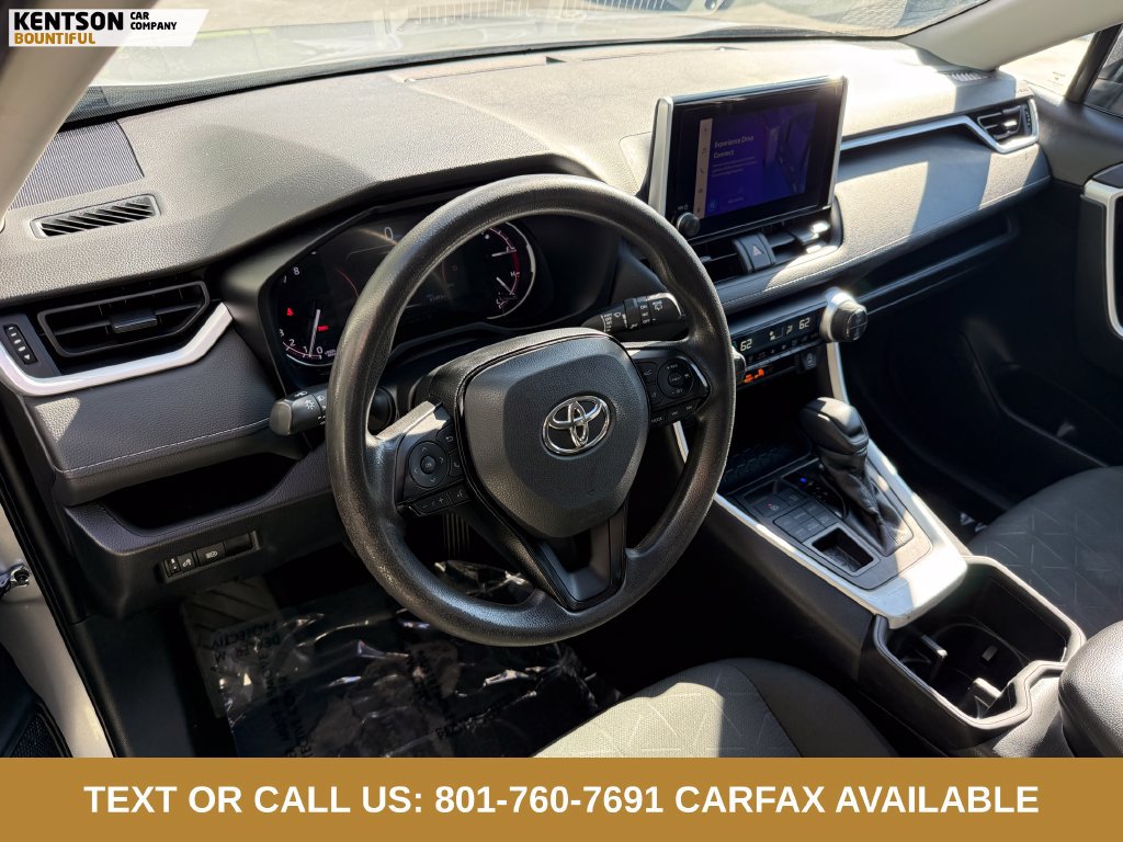 Used 2023 Toyota RAV4 XLE AWD/4WD image 25