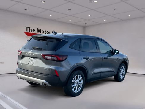 Certified 2025 Ford Escape Active w/ Cold Weather Package image 5