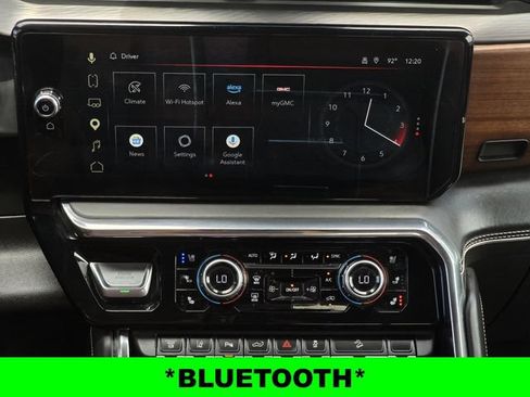 Used 2024 GMC Sierra 2500 Denali Ultimate AWD/4WD image 17