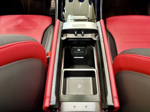 New 2026 Mercedes-Benz GLC 300 image 16