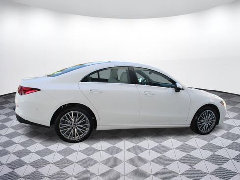 Used 2026 Mercedes-Benz CLA 250 image 8