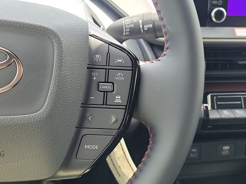 New 2026 Toyota Prius SE image 34