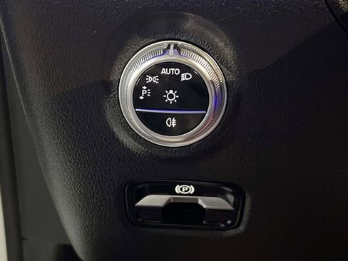 Certified 2023 Mercedes-Benz C 300 4MATIC Sedan image 21