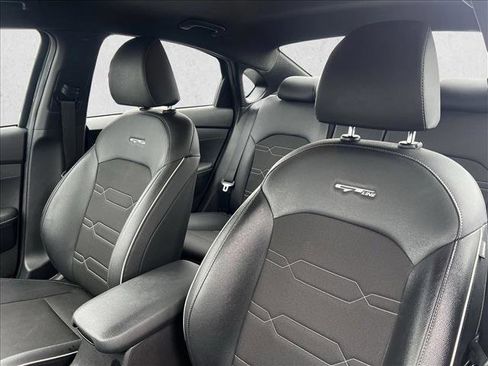 Used 2021 Kia Forte GT-Line image 16