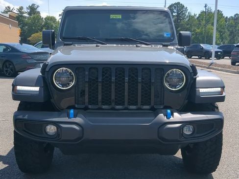 Used 2023 Jeep Wrangler Unlimited w/ 8.4" Radio Group AWD/4WD image 8