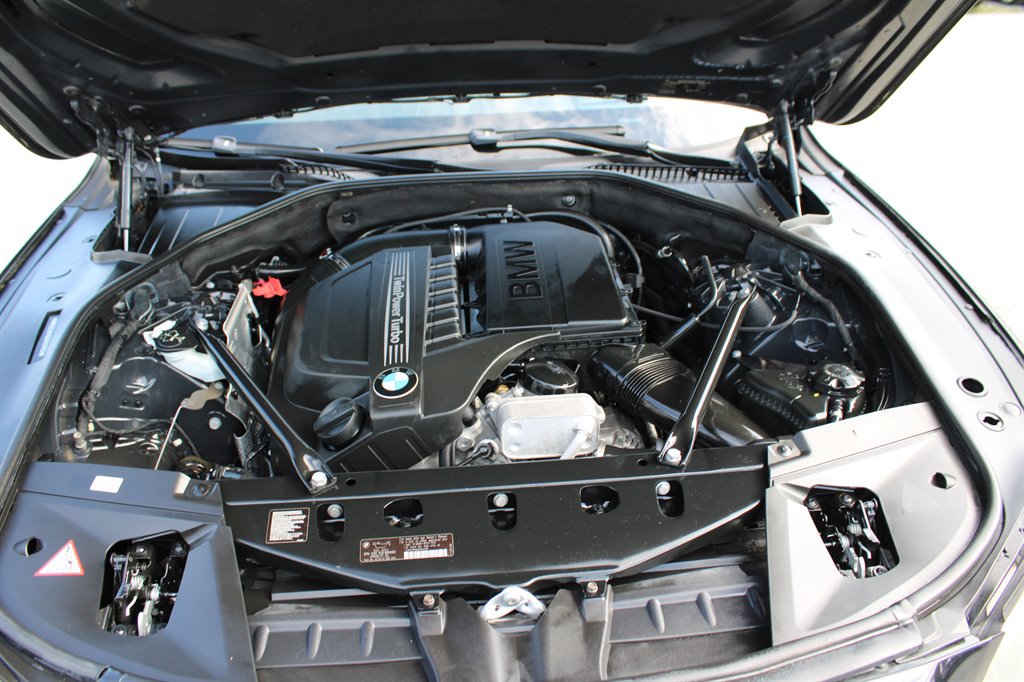 Used 2014 BMW 740Li RWD image 42