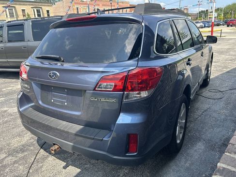 Used 2014 Subaru Outback 2.5i Premium AWD/4WD image 4