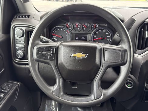 Used 2022 Chevrolet Silverado 1500 Custom image 20