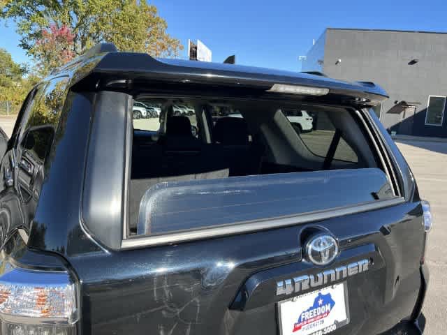 Used 2021 Toyota 4Runner SR5 AWD/4WD image 34
