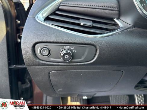 Used 2016 Chevrolet Malibu LT w/ Leather Package image 18