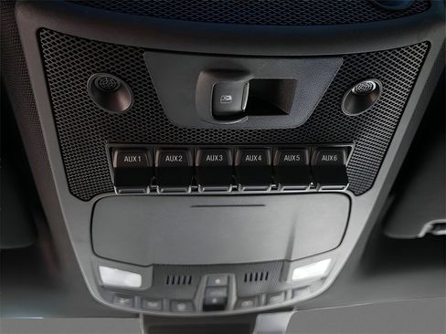 Used 2019 Ford F150 Raptor w/ Equipment Group 802A Luxury image 29