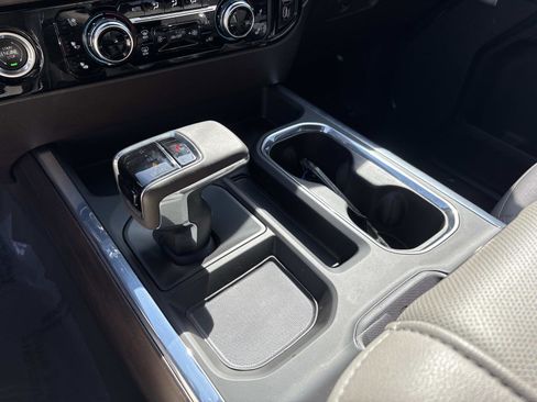 Certified 2023 GMC Sierra 1500 SLT w/ SLT Premium Package image 27