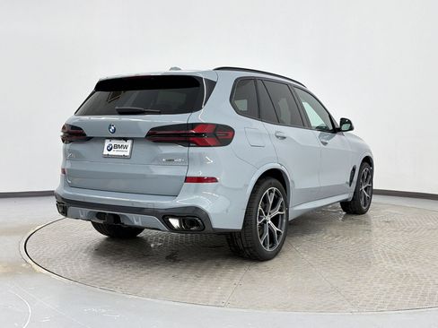 New 2026 BMW X5 sDrive40i image 9