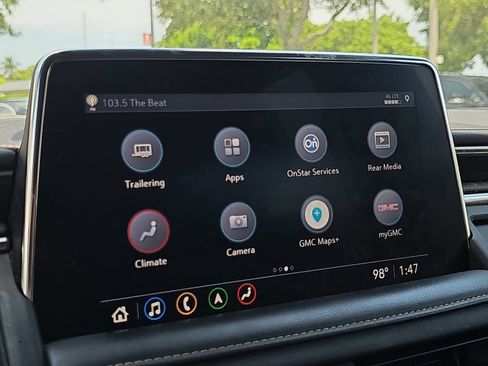 Used 2021 GMC Yukon XL AT4 w/ AT4 Premium Package AWD/4WD image 20