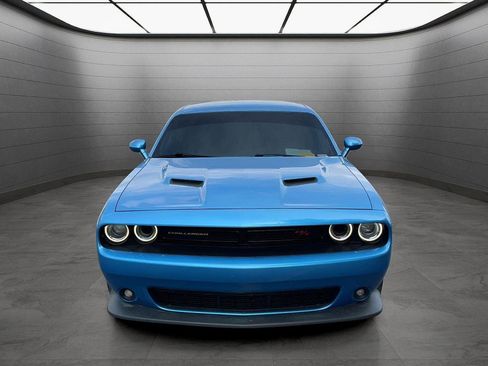 Used 2016 Dodge Challenger R/T Scat Pack image 10