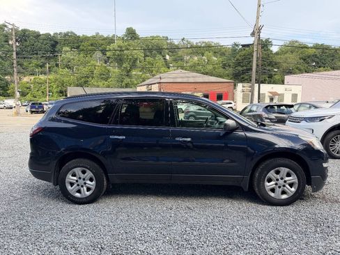 Used 2015 Chevrolet Traverse LS AWD/4WD image 6