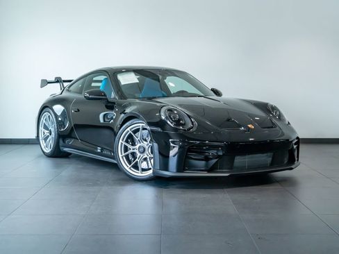 Certified 2026 Porsche 911 GT3 RWD image 9
