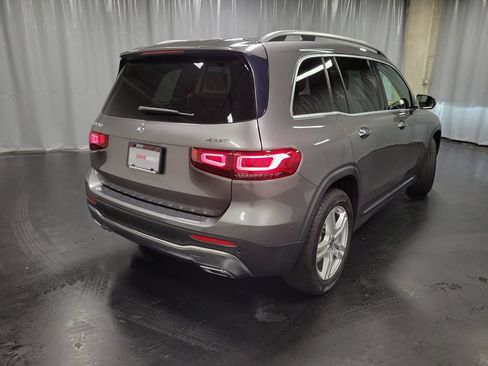 Used 2022 Mercedes-Benz GLB 250 4MATIC w/ Premium Package Lite image 8