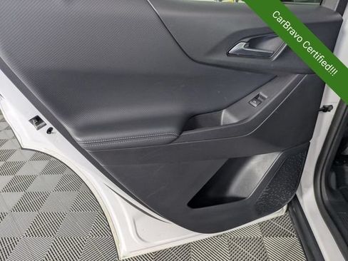 Used 2025 Chevrolet Equinox LT AWD/4WD image 22
