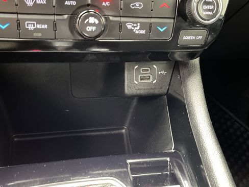 Used 2023 Jeep Compass Trailhawk AWD/4WD image 21