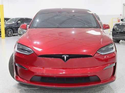 Used 2024 Tesla Model X Plaid image 8