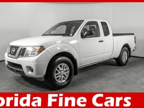 Used 2019 Nissan Frontier SV image 1