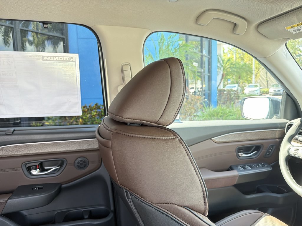New 2026 Honda Pilot Elite image 16