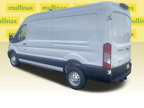 New 2026 Ford Transit 250 148 Medium Roof Extended AWD w/ Load Area Protection Package image 5