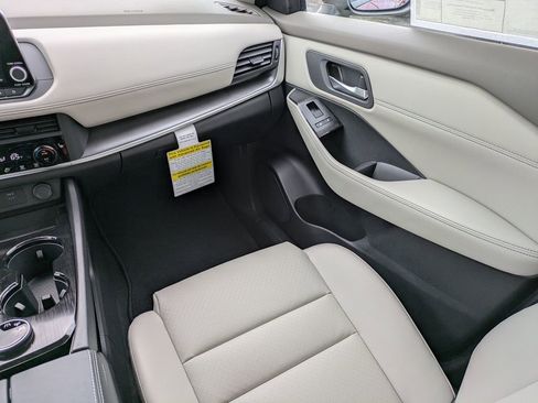 New 2026 Nissan Rogue Dark Armor FWD image 17
