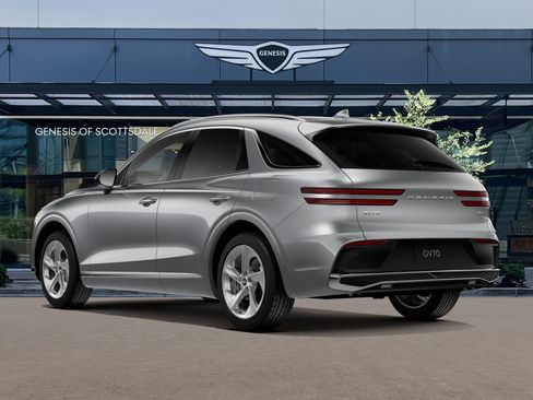 Certified 2026 Genesis GV70 2.5T Advanced AWD/4WD image 6
