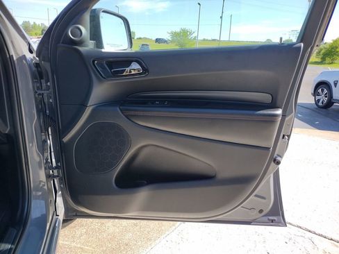 Used 2025 Dodge Durango GT AWD/4WD image 25
