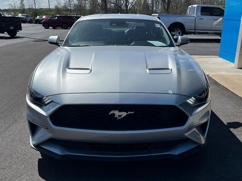 Used 2022 Ford Mustang Premium image 9