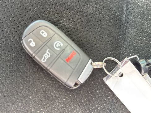 Used 2018 Dodge Durango GT w/ Premium Group AWD/4WD image 41