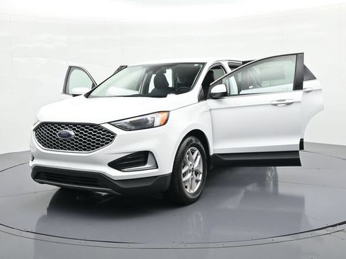 Certified 2024 Ford Edge SEL AWD/4WD image 25