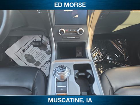 Used 2024 Ford Edge SEL AWD/4WD image 11