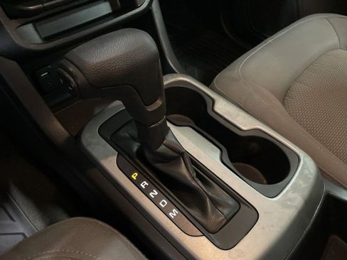 Used 2015 Chevrolet Colorado LT w/ LT Convenience Package image 33