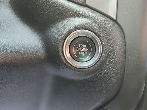 Used 2024 Chevrolet Silverado 1500 Custom image 28