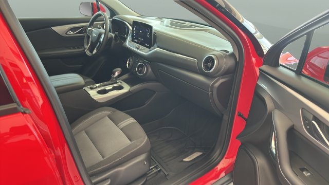 Used 2023 Chevrolet Blazer LT w/ LPO, Floor Liner Package AWD/4WD image 18