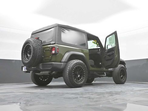 Used 2020 Jeep Wrangler Sport AWD/4WD image 43