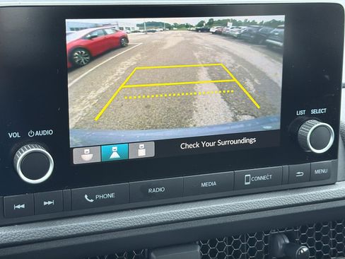 Used 2024 Honda CR-V LX image 18
